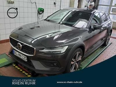 Gebraucht Volvo V60 CC 145 PS (106 kW) 2023 Kombi