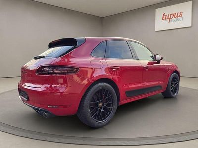 Rot Gebraucht 2018 Porsche Macan GTS SUV | 52.900 € (Fairer Preis)