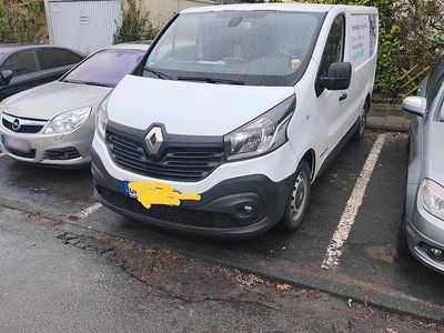 Gebraucht Renault Traffic 140 PS (102 kW) 2016 Weiß Limousine