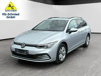 Gebraucht VW Golf VIII 150 PS (110 kW) 2021 Silber Kombi