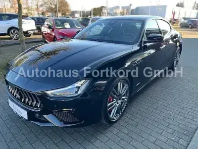 Usata Maserati Ghibli 430 CV (316 kW) 2019 Nero Berlina