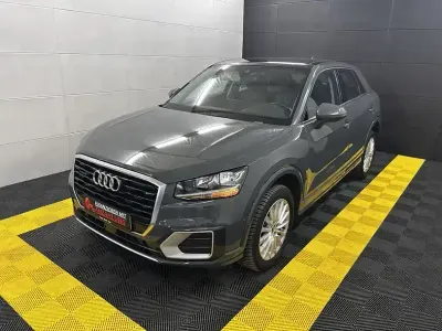 Usata Audi Q2 Comfort 150 CV (110 kW) 2017 Grigio SUV