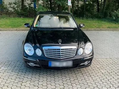 Gebraucht Mercedes E420 314 PS (230 kW) 2008 Schwarz Limousine