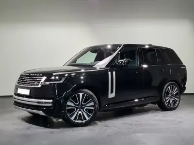 Gebraucht Land Rover Range Rover First Edition 510 PS (375 kW) 2023 Schwarz, santorini black SUV