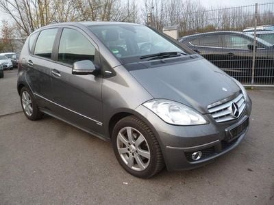 Gebraucht Mercedes A180 Edition 109 PS (80 kW) 2009 Grau Limousine
