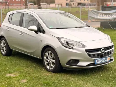 Używany Opel Corsa Edition 101 KM (74 kW) 2018 Srebrny Hatchback