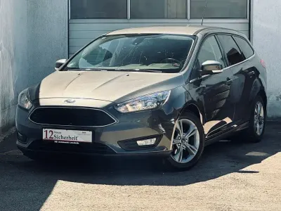 Brugt Ford Focus Titanium 125 HK (91 kW) 2016 Grå Sedan
