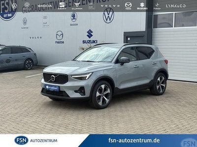 Grau Gebraucht 2024 Volvo XC40 Plus SUV | 34.390 € (Fairer Preis)