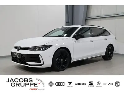 Gebraucht VW Passat R-line 150 PS (110 kW) 2026 Weiß Kombi