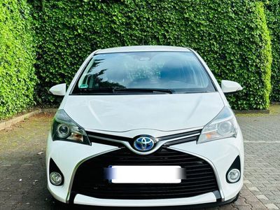 gebraucht Toyota Yaris Hybrid bj 2017 Edition S