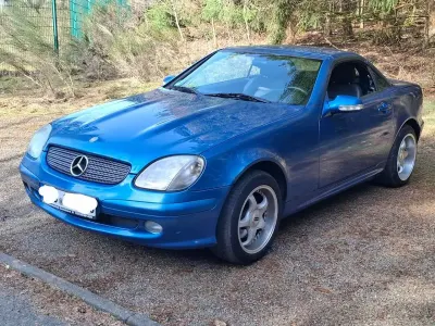 Usata Mercedes SLK200 163 CV (119 kW) 2001 Blu Cabrio