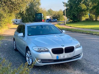 Gebraucht BMW 520 2012 Silber Kombi