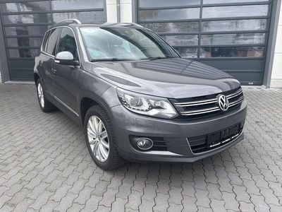 Gebraucht VW Tiguan LOUNGE 150 PS (110 kW) 2016 Grau SUV