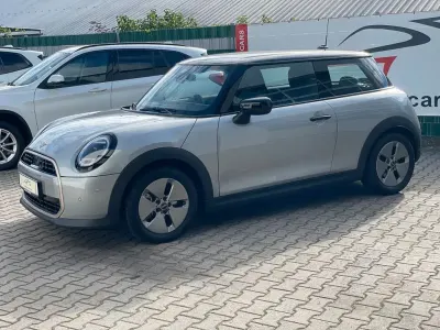Gebraucht Mini John Cooper Works 156 PS (114 kW) 2024 Grau Kleinwagen