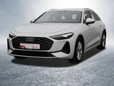 Gebraucht Audi A5 Sport 204 PS (150 kW) 2025 Gletscherweiß metallic Kombi