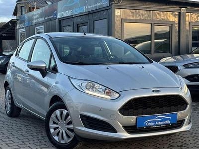 Gebraucht Ford Fiesta Trend 110 PS (80 kW) 2016 Schwarz Kleinwagen