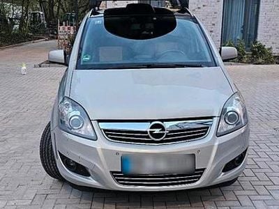 Second-hand Opel Zafira 150 CP (110 kW) 2010 Monovolum