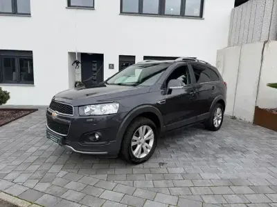 Usata Chevrolet Captiva LT 184 CV (135 kW) 2013 Grigio SUV