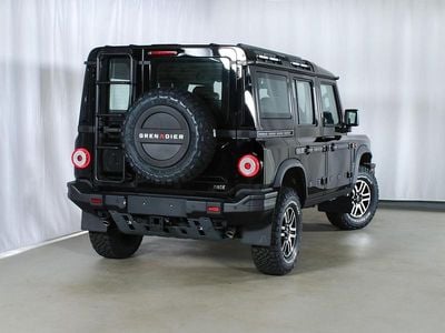 Inky black (schwarz) Gebraucht 2026 Ineos Grenadier SUV | 84.850 €