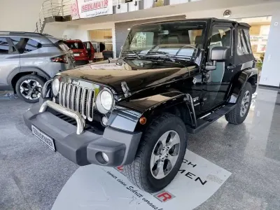 Gebraucht Jeep Wrangler Sahara 200 PS (147 kW) 2017 Black clear coat SUV