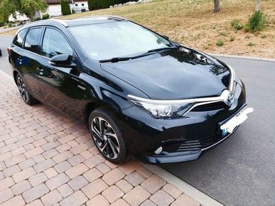 Toyota Auris Touring Sports