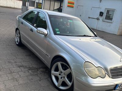Mercedes C220