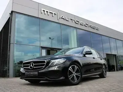 Second-hand Mercedes E200 Avantgarde 160 CP (117 kW) 2020 Negru Break
