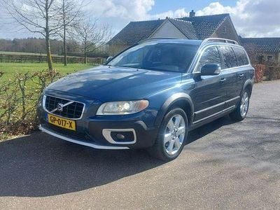 Gebraucht Volvo XC70 Momentum 185 PS (136 kW) 2008 Blau Kombi