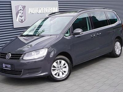 Gebraucht VW Sharan Comfortline 150 PS (110 kW) 2021 Uranograu Van / Kleinbus