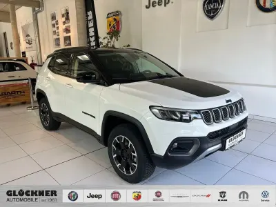 Occasion Jeep Compass 80th Anniversary 241 ch (177 kW) 2023 Blanc SUV