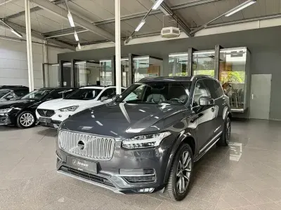 Gebraucht Volvo XC90 Inscription 235 PS (172 kW) 2018 Grau (metallic) SUV