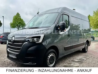 Używany Renault Master 135 KM (99 kW) 2023 Szary Minivan
