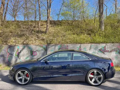 Gebraucht Audi A5 Sport 179 PS (131 kW) 2011 Blau Coupé