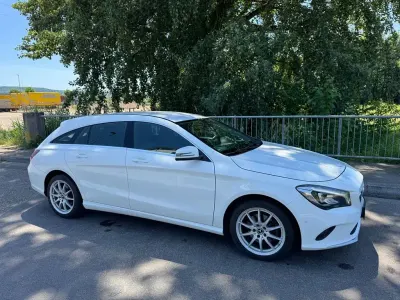 Gebraucht Mercedes CLA220 Shooting Brake 170 PS (125 kW) 2019 Weiß Kombi