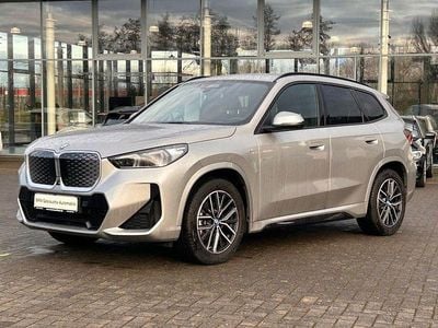 Gebraucht BMW iX1 M Sport 150 kW (204 PS) 2025 Spacesilber metallic SUV