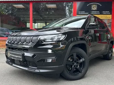 Occasion Jeep Compass Longitude 131 ch (96 kW) 2022 Noir SUV