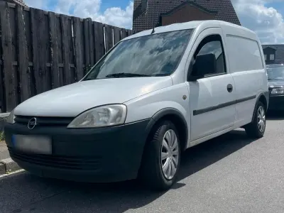 Gebraucht Opel Combo 90 PS (66 kW) 2010 Weiß Van / Kleinbus