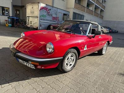 Occasion Alfa Romeo Spider 120 ch (88 kW) 1989 Rouge Cabriolet