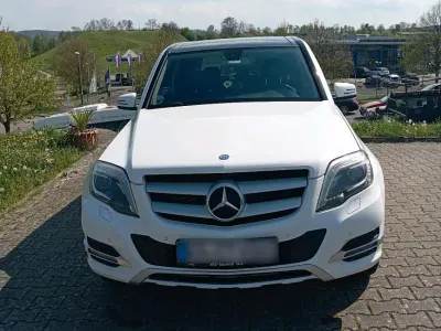 Gebraucht Mercedes GLK250 204 PS (150 kW) 2014 Weiß SUV