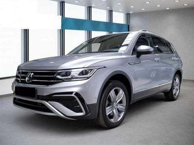 Gebraucht VW Tiguan Allspace Elegance 245 PS (180 kW) 2023 Silber SUV