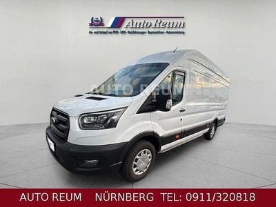 Weiß Gebraucht 2022 Ford Transit Trend Van / Kleinbus | 12.990 € (Guter Preis)