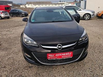 Gebraucht Opel Astra Exklusiv 140 PS (102 kW) 2015 Braun Kombi