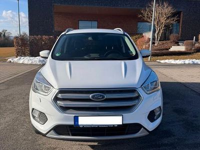 Weiß Gebraucht 2018 Ford Kuga Titanium X SUV | 14.499 € (Fairer Preis)