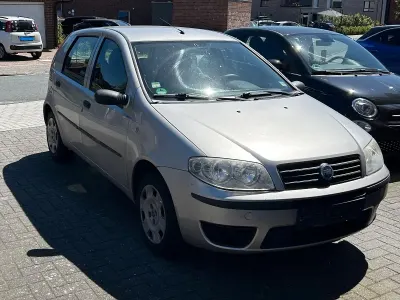 Gebraucht Fiat Punto 60 PS (44 kW) 2003 Silber Kleinwagen