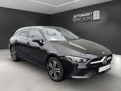 Gebraucht Mercedes CLA250e 218 PS (160 kW) 2022 Schwarz Coupé
