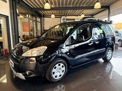 Usata Peugeot Partner Tepee Tendance 120 CV (88 kW) 2010 Nero Monovolume