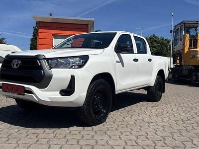 Gebraucht Toyota HiLux 150 PS (110 kW) 2021 Weiß Pickup