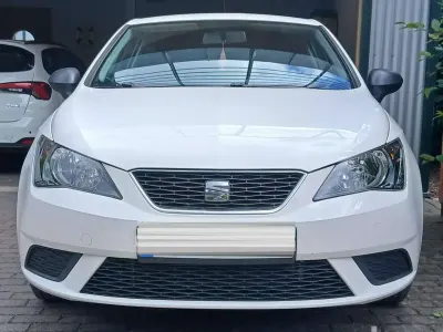 Gebraucht Seat Ibiza SC 4You 69 PS (50 kW) 2014 Weiß Kleinwagen