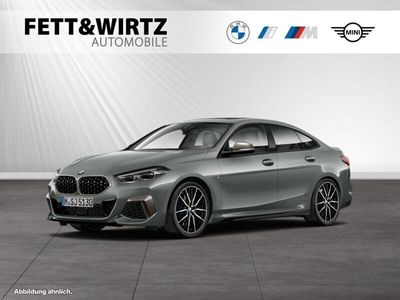 BMW M235