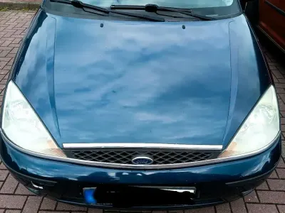 Gebraucht Ford Focus 101 PS (74 kW) 2005 Blau Limousine